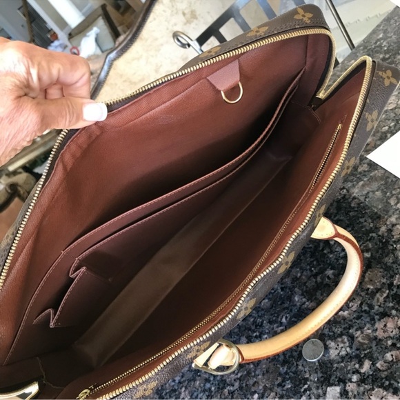 Excellent Unisex Louis Vuitton Porte Documents Voyage Briefcase with Strap - Picture 12 of 17